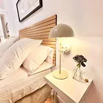ático Duplex En El Corazón Del Casco Histórico De * Oviedo
