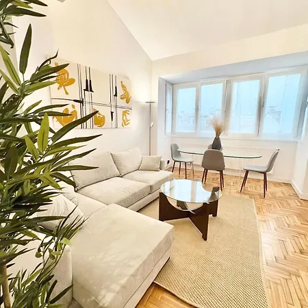 Atico Duplex En El Corazon Del Casco Historico De شقة *