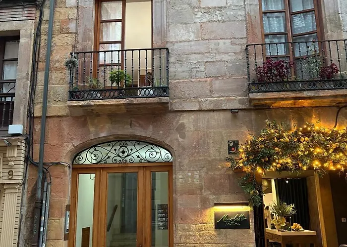 Atico Duplex En El Corazon Del Casco Historico De * 奥维耶多