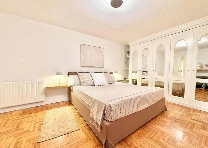 Atico Duplex En El Corazon Del Casco Historico De